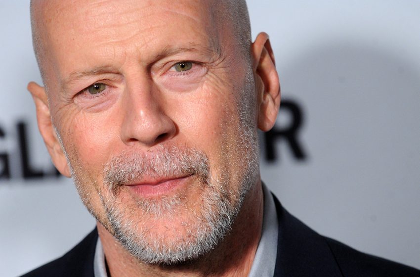  What does the second wife of Bruce Willis look like? By the way she is 23 years younger than her husband