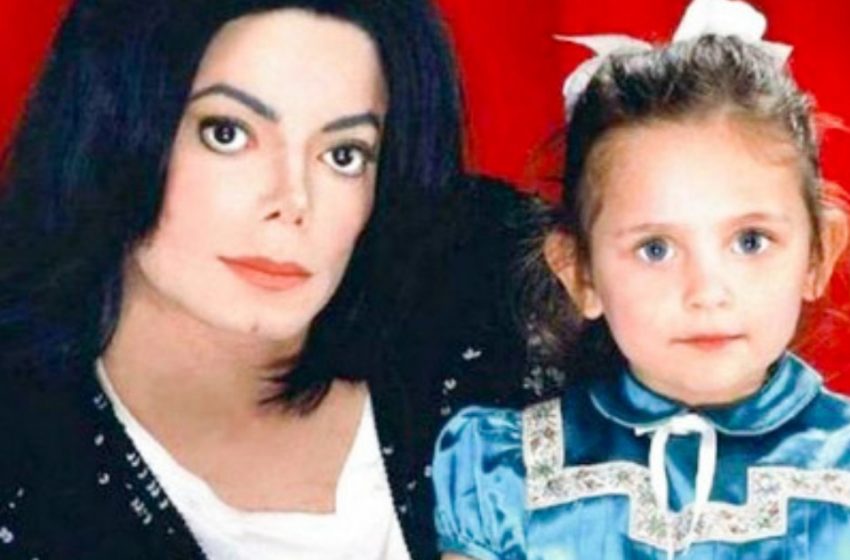  What does the only daughter of Michael Jackson look like now – beautiful Paris Jackson?