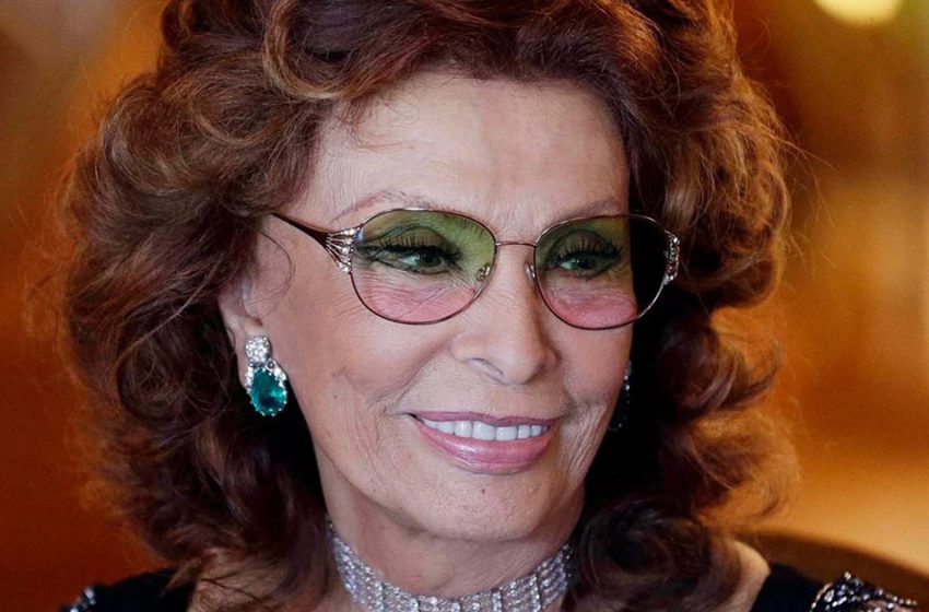  Big nose and double chin: photos of young Sophia Loren stunned fans