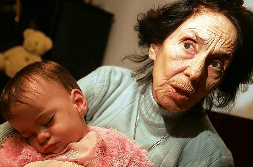  This fatal decision was worth it: what does the girl who was born to a 66-year-old mother look like today