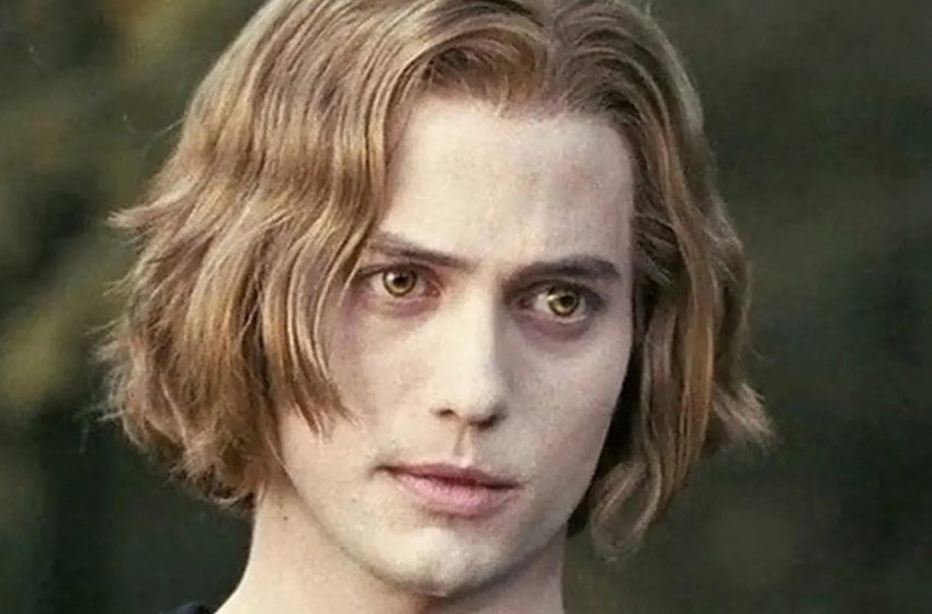  Becoming a hot hottie: Jesper’s appearance from Twilight raises a lot of questions