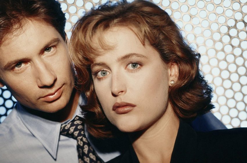  “On The Other Side Of Perfection”: Photos Of Scully From “The X-Files” Have Spread Around The Internet!