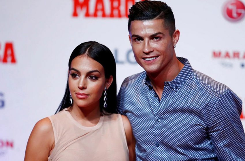  “Perfect Woman, Mom And Housewife”: Ronaldo’s Wife Showed What Every Self-Respecting Wife Of a Billionaire Should Look Like!