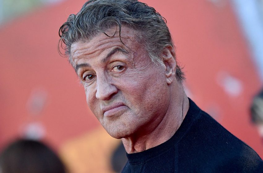  “26 Years Together!”: 77-year-old Stallone And His Young Wife Were Captured In The Pool!