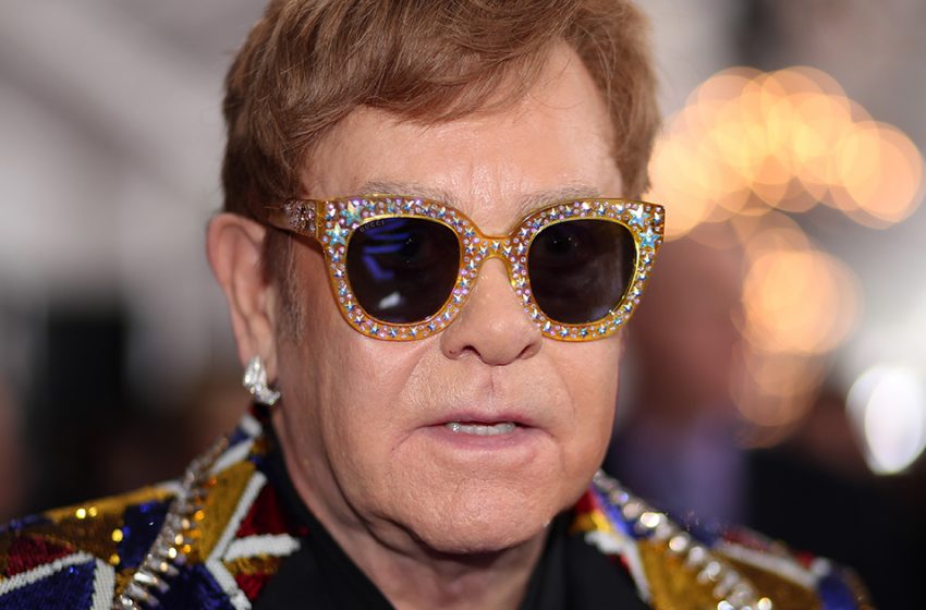  The Star Has Made a Statement: Elton John Bids Farewell To Touring After 50 Years!