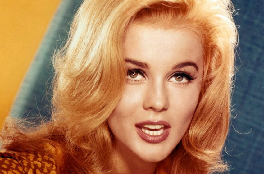  “Presley Was Head Over Heels in Love with Her”: What Does 82-Year-Old Actress, Ann-Margret Look Like Now?