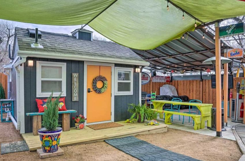  “From an Old Shed Into a Nice Cottage”: A Man Bought a Shed From Craigslist And Transformed It Into an Amazing Cottage!