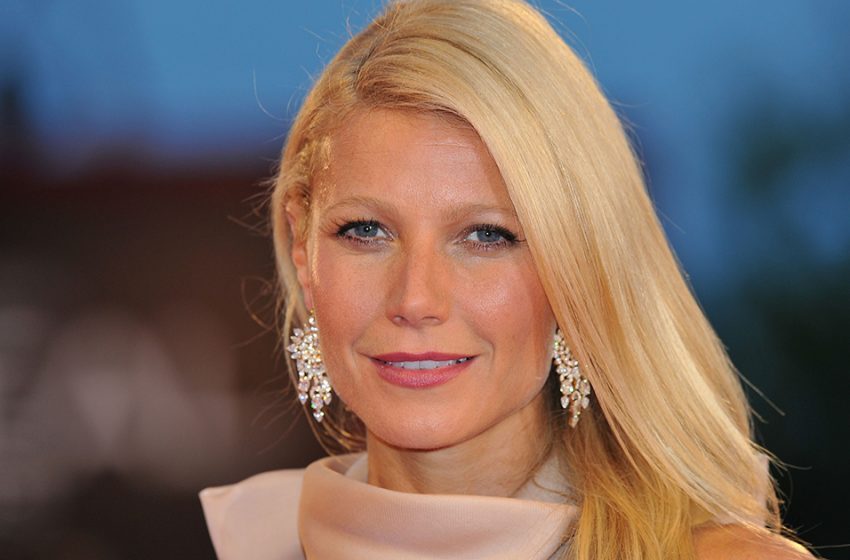  “Mom’s Copy From The 90s”: Gwyneth Paltrow’s Daughter Posed In All-Black Out Glasses!
