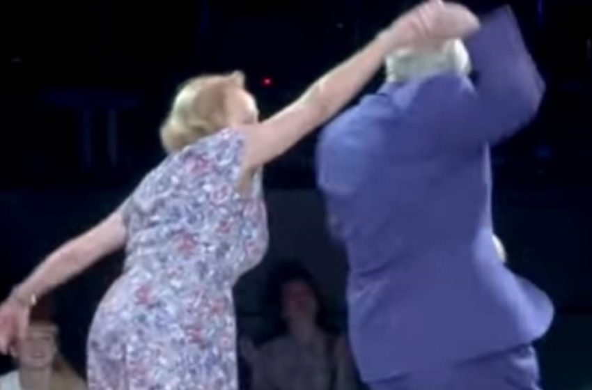  The Old Couple’s Amazing Waltz: The Wonderful Video Of The Elderly Spouses Who Became The Highlight Of The Celebration!