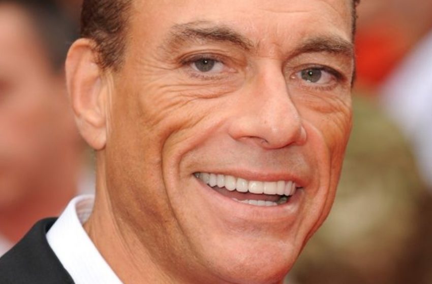  “Crazy Photos Of The Actor”: Jean-Claude Van Damme Surprised Fans With Photos In a Flirty Robe!