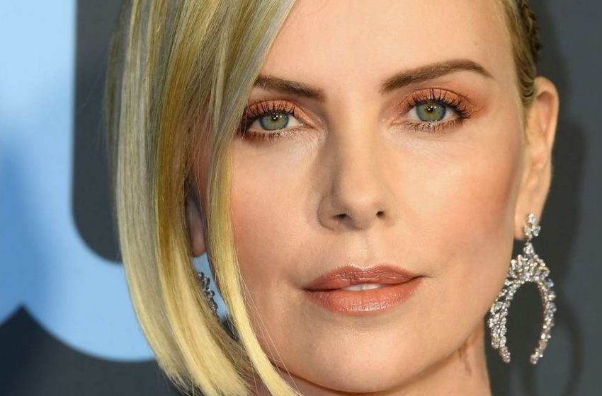  “Again In A Girl Dress”: Paparazzi Photographed Charlize Theron With Her Special Son!