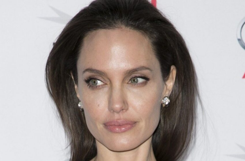  “Looks 10 Years Younger”: Angelina Jolie Has Radically Transformed, Becoming A Blonde!