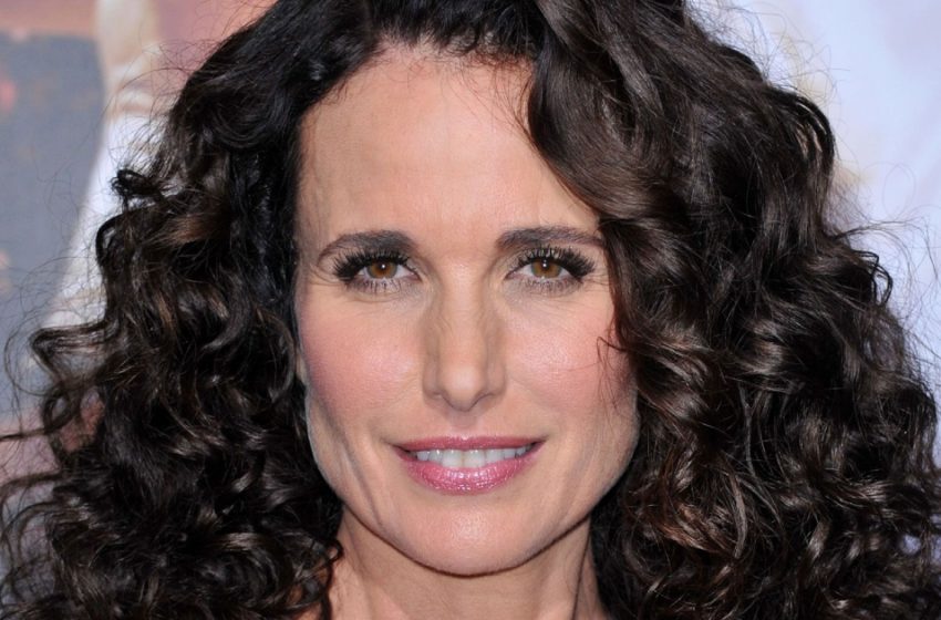  “The Same Gentle Smile And Nice Eyes”: Andie MacDowell Appeared At The Premiere With Her 29-Year-Old Daughter, Margaret Qualley!