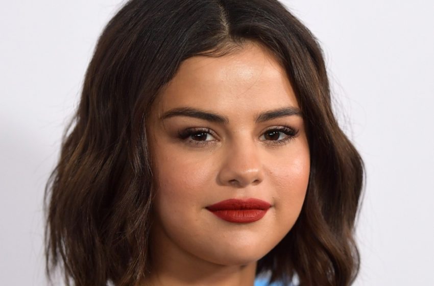  “I’m Not Perfect, And I Don’t Have To Be Like That”: Selena Gomez Proundly Showed Off Her “Grown Up” Body!