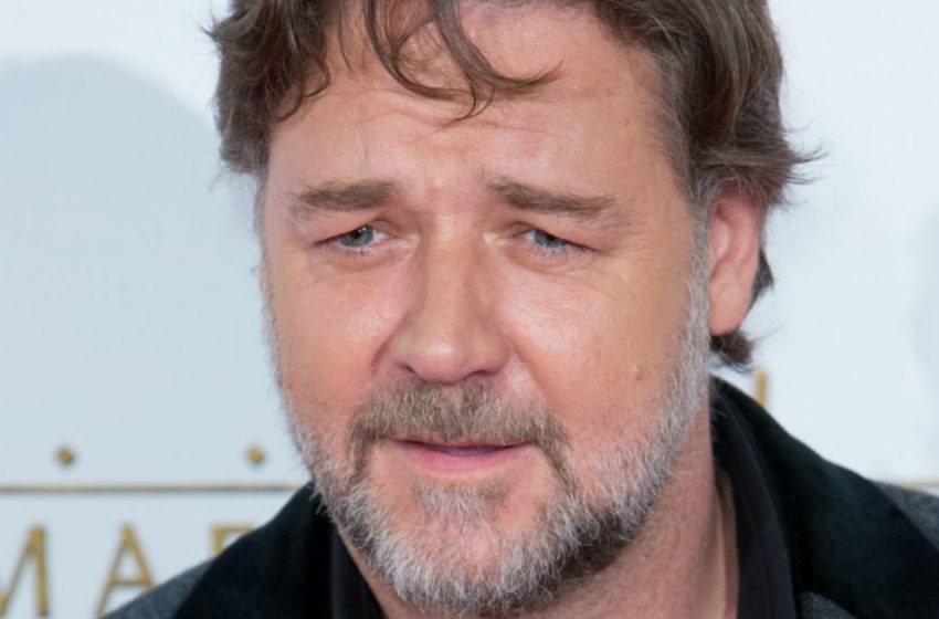  “Who Is This?”: Russell Crowe Shaved Clean And Fans Didn’t Recognize The Actor Confusing Him With Another Celebrity!