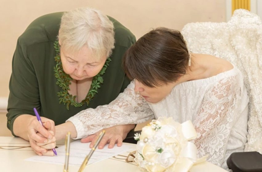  “Such an Unusual Wedding”: Guests Froze With Excitement When The Couple Entered The Hall!