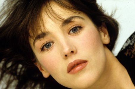 “She Lost Her Beauty”: Fans Were Shocked By Isabelle Adjani’s Appearance After Plastic Surgery!