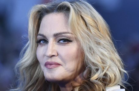 “Swollen And Exhausted”: 65-Year-Old Madonna Was Filmed Without Retouching In a Hotel!