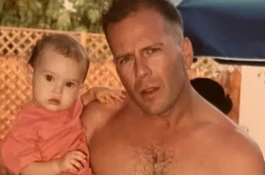  “A Special Dad To His Daughters!”: Bruce Willis’ Wives And Daughters Showed Rare Photos With Him!