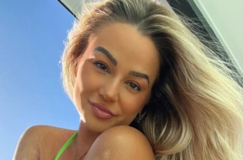  “I Love My Body”: A Popular Instagram Influencer Shares Revealing Non-Filtered Photos Showing Her Natural Beauty!