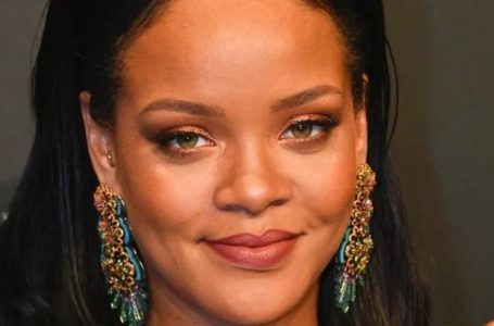 Rihanna’s 2-Year-Old Son Is Taking His First Steps In Modeling: What Is The Detail That Caught People’s Attention?