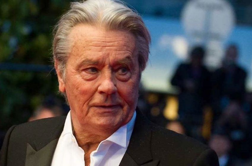  How Alain Delon’s Children Continue to Captivate with Their Stunning Looks: The Delon Family Nowdays