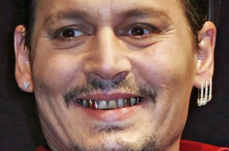 “Stuns Fans with His New Teeth”: Johnny Depp, Influenced by His Young Lover, Visits the Dentist for the First Time in 30 Years