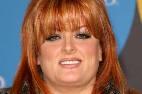 ”Looks So Skinny At Her 60”: Wynonna Judd Suprised Everyone With Extreme Weight Loss And Her Look In a Black Outfit!