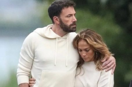 “Wiping Away Tears And Hugging Each Other”: Affleck And Lopez Were Spotted On an Emotional Date!