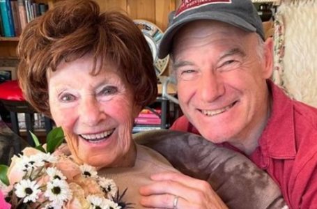 How This 96-Year-Old Actress Survived and Thrived After Being Left Alone with Two Kids and Just $35 a Day