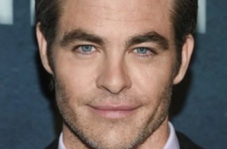 Chris Pine’s Stunning Transformation: Fans React to His Changed Look!