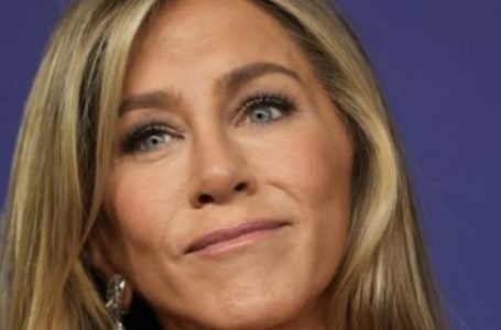 Jennifer Aniston’s Latest Appearance At The 2024 Emmys Left People Talking:”What’s With Her Hair – Does It Suit Her?”