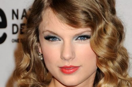 Taylor Swift’s New Look Sparks Rumors: “Her Recent Nose Procedure Didn’t Turn Out Well!”