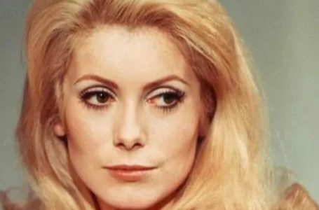 “The Star Was Captured At The Flea Market”: What Does 81-Year-Old Catherine Deneuve Look Like In Real Life!