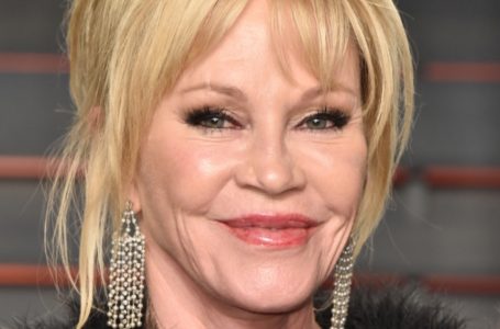 “Melanie Griffith, 67, Surprises Fans with Stunning Transformation!”: See Her Latest Photos!