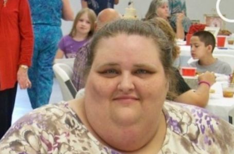 “She Couldn’t Walk Or Stand”: The Woman Lost 400 lbs And Completely Transformed Her Life!