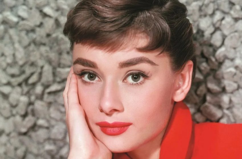  Audrey Hepburn’s Granddaughter, Who Looks Just Like Her: Pics Of The Girl!