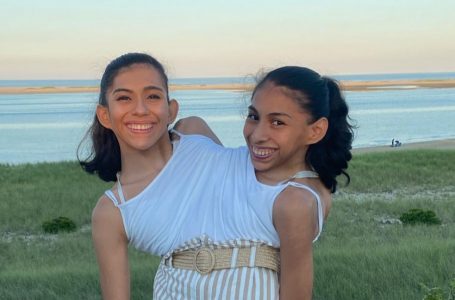 “We’re two different people!”: The Siamese Twins, 23, Share How They Form Relationships And Date!