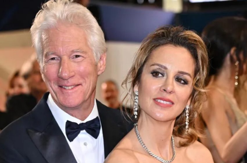  Richard Gere’s Sons: Meet His Dark-Haired Eldest and Two Redheaded Boys!