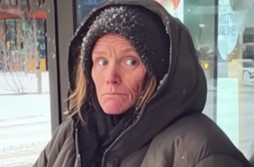  ”On Christmas Eve, I Gave My Coat To a Homeless Woman”: She Came Back With a Surprise 3 Years Later!