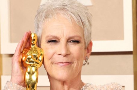 Jamie Lee Curtis Gave Birth to a Son, But Raised a Daughter!:  What Does She Look Like?