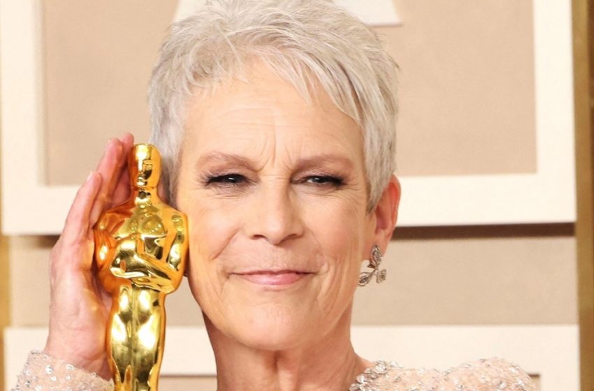  Jamie Lee Curtis Gave Birth to a Son, But Raised a Daughter!:  What Does She Look Like?