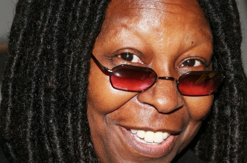  “From a Tough Childhood To Success”: Whoopi Goldberg’s Only Daughter, Now a Mom of 3 And Grandma, Looks Just Like Her Mom!