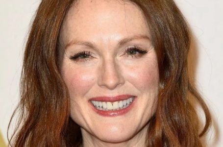 “Mini-Julianne Moore!”: Fans Are Stunned by Julianne Moore’s Grown-Up Daughter!