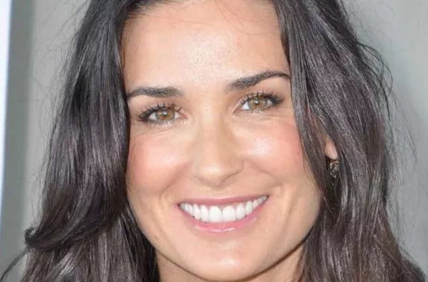  “Took That Weird Cheek Filler Out”: Demi Moore, 62, Stuns Fans After Revealing Her New Look!