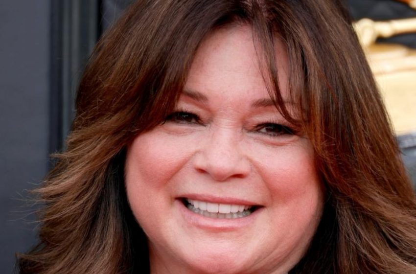  “Put Your Clothes On”: Valerie Bertinelli Faces Backlash Over Revealing Photo at 64!