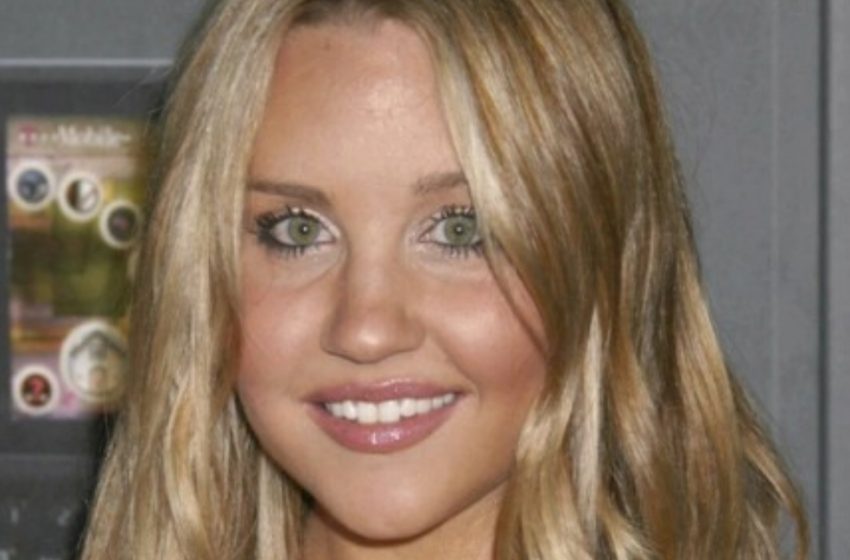  Amanda Bynes Stuns Fans with a Rare Public Appearance – Her Best Look Yet!