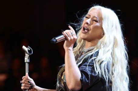 Christina Aguilera Stuns Fans With Her Slimmed-Down Figure At 44: Her Pics!