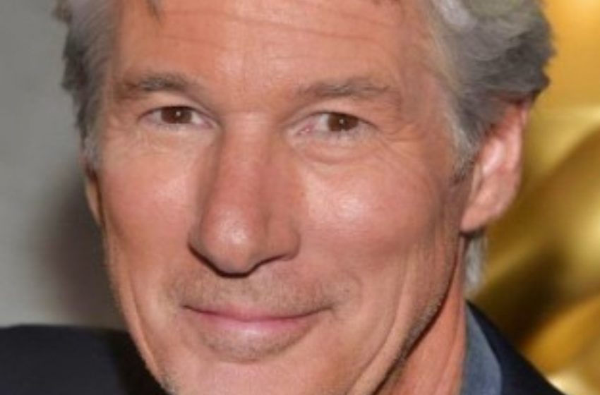  Gere, 74, Steps Out With Young Wife, 41, For First Time In Years!: Their Red Carpet Photos!