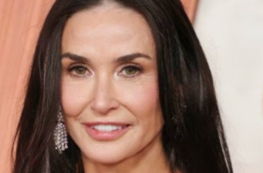  Fans React to Demi Moore’s New Look at The Oscars: 62-Year-Old Actress Sparkles in Silver Gown!